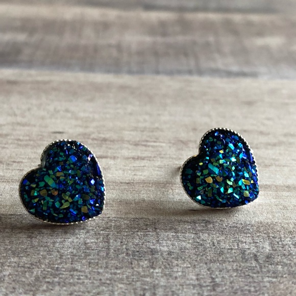 Blue Faux Druzy Silver Heart Stud Earrings! - Picture 5 of 6